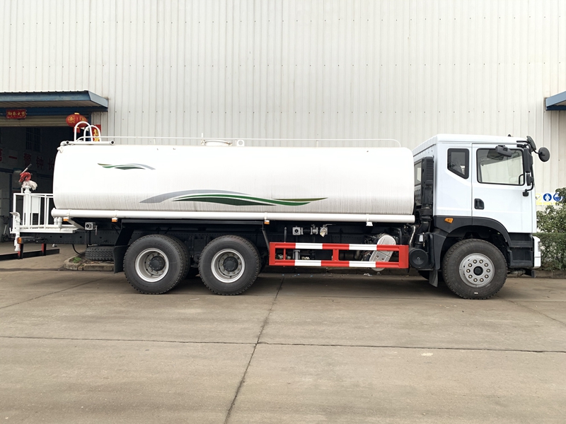 國六東風T5后雙橋 20方灑水車